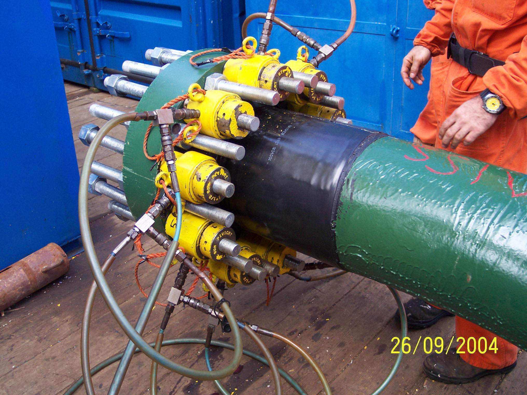 Offshore pipeline repair and spool installation